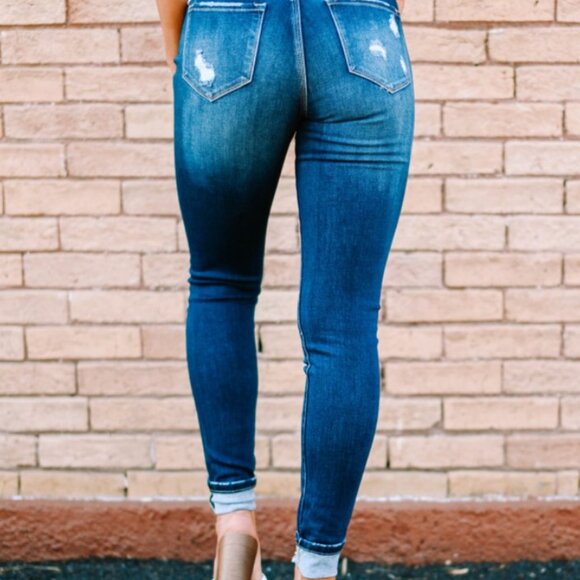 Holding You So Tight Womens distressed button fly cuff jeans NWT size 11/29 - Picture 2 of 12